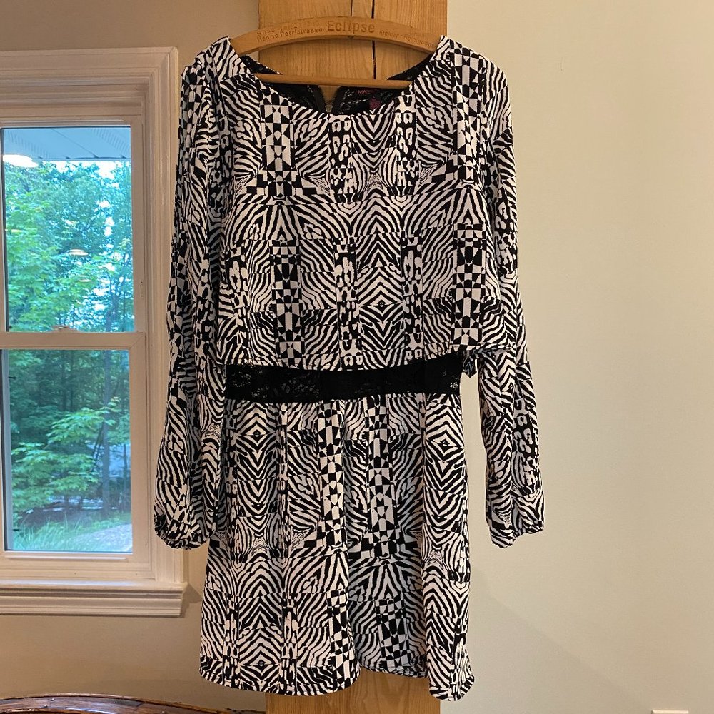 Flowy, Material girl dress